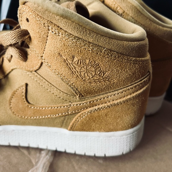 air jordan 1 mid wheat 2020